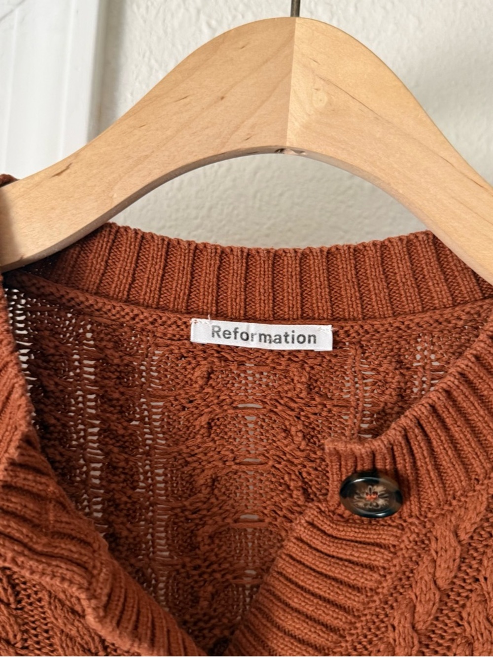 Reformation Rust Cable-Knit Cropped Cardigan - Picture 5 of 6